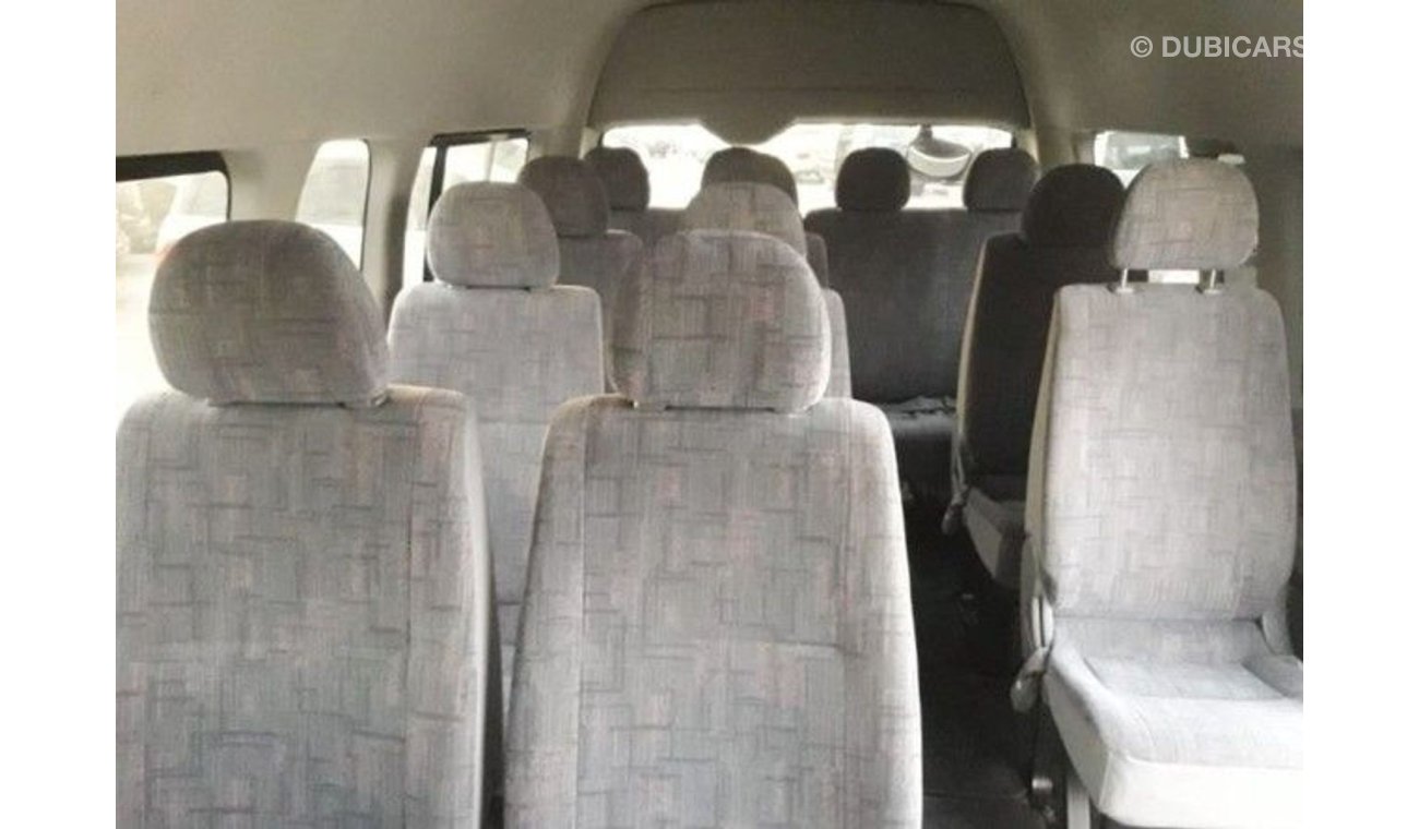 تويوتا هاياس Hiace Commuter Van RIGHT HAND DRIVE  (Stock no PM 475 )