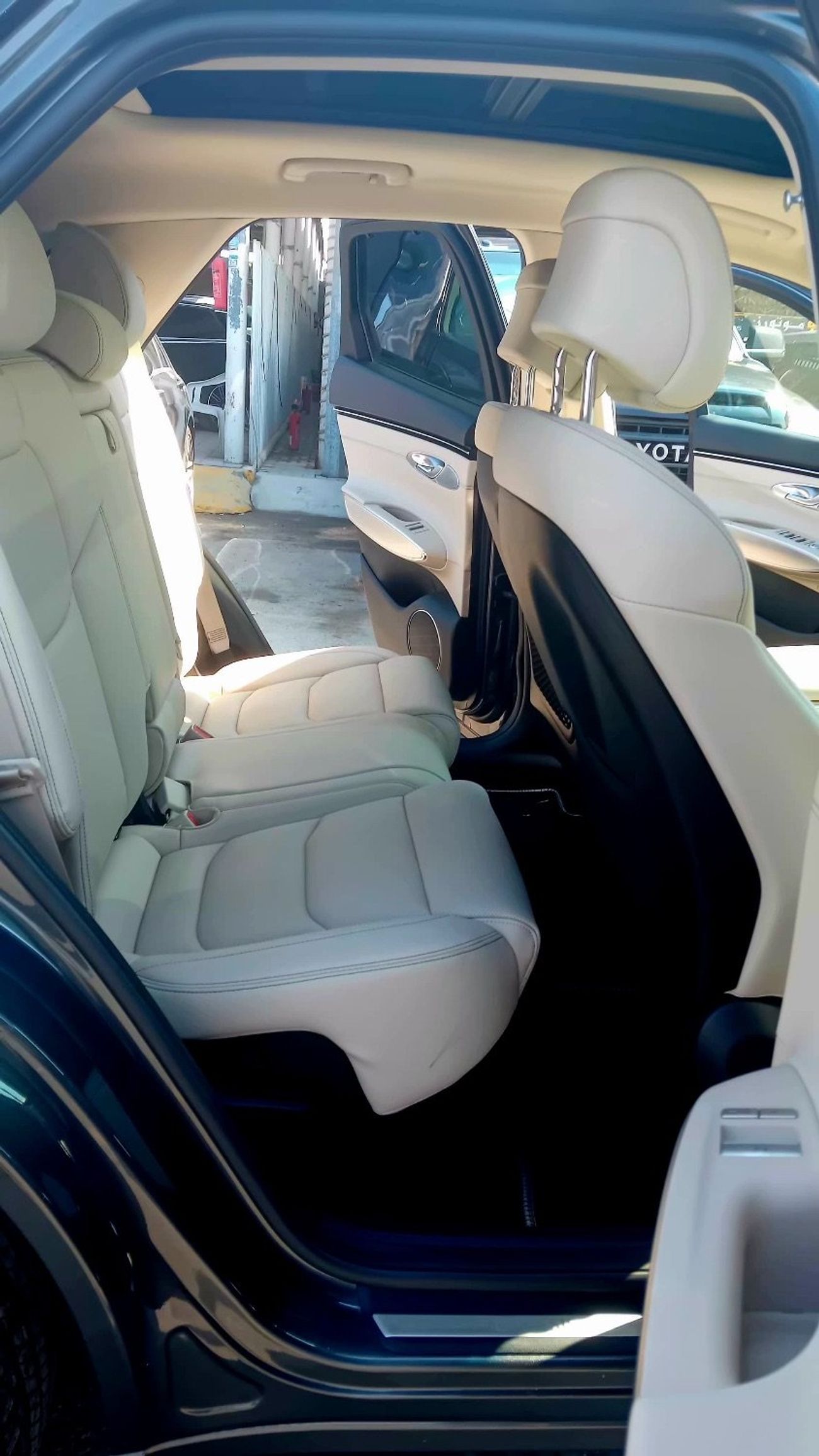 هيونداي جينيسس Platinum 3.8L