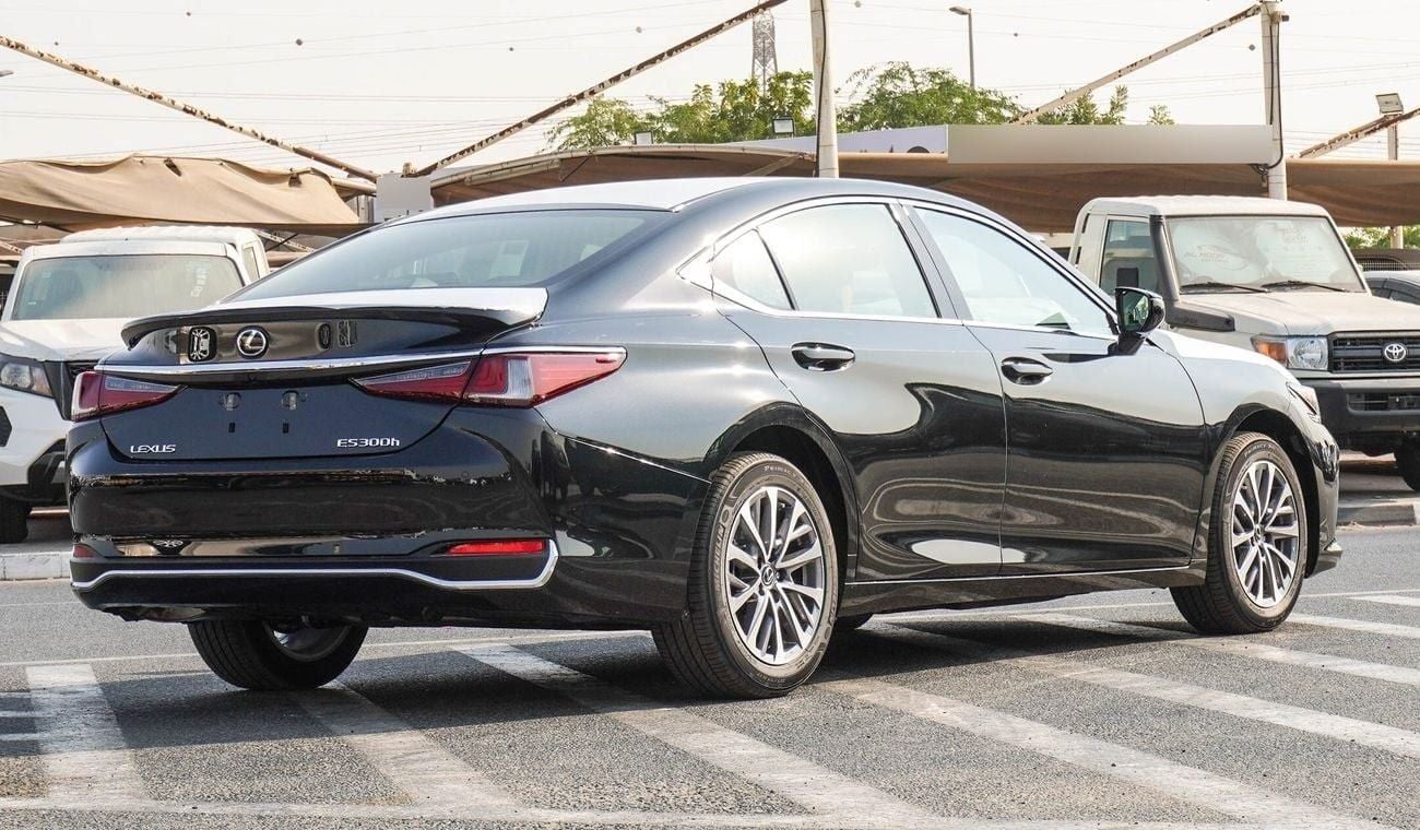 Lexus ES300h 2.5L Hybrid