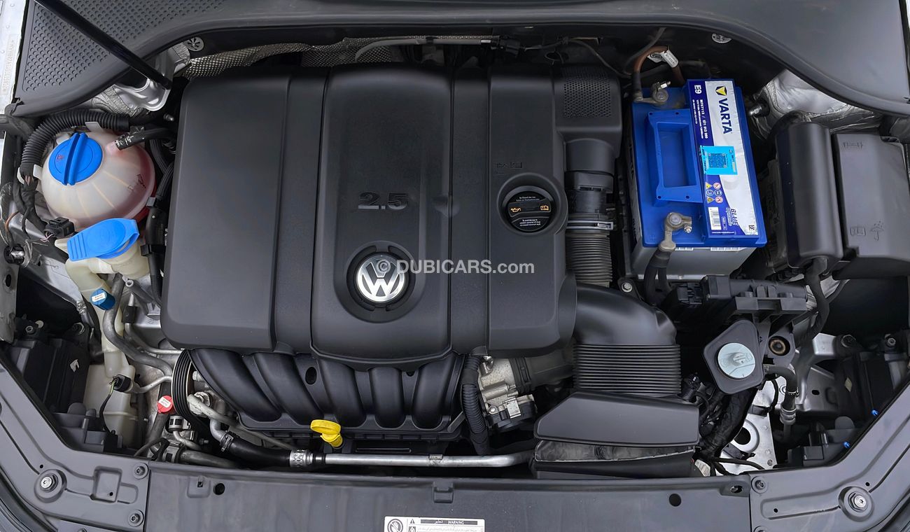 Volkswagen Passat COMFORTLINE 2.5 | Under Warranty | Inspected on 150+ parameters