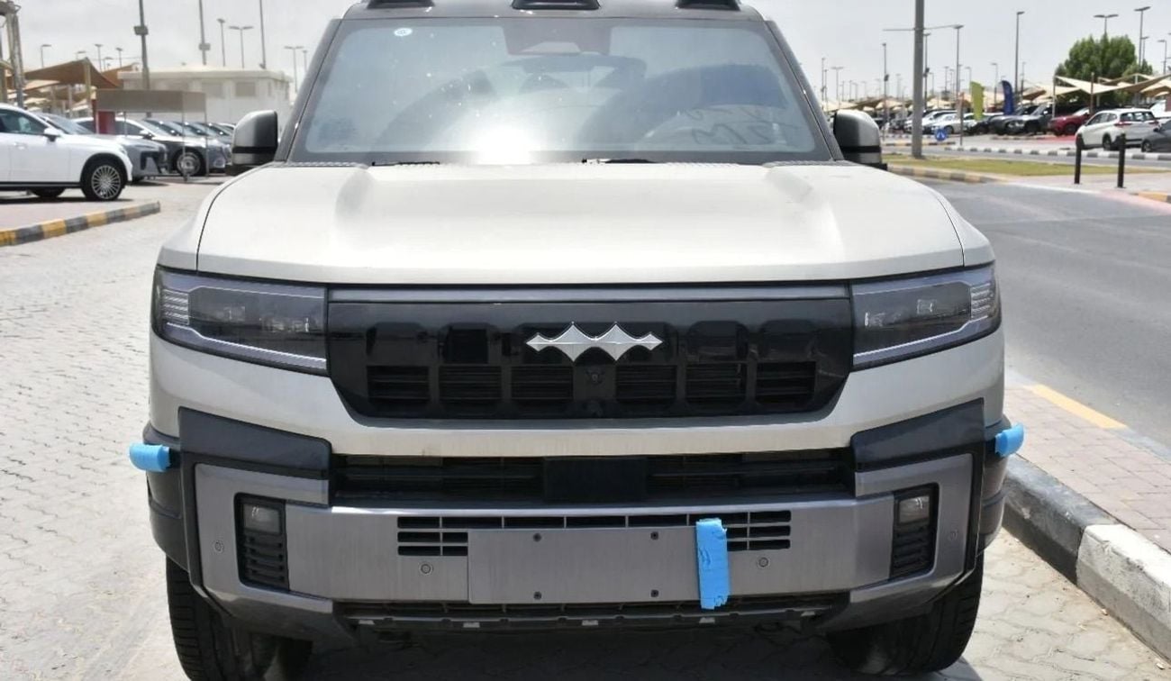 BYD Leopard 8 Smart and Brave Flagship Edition (7 Seats)