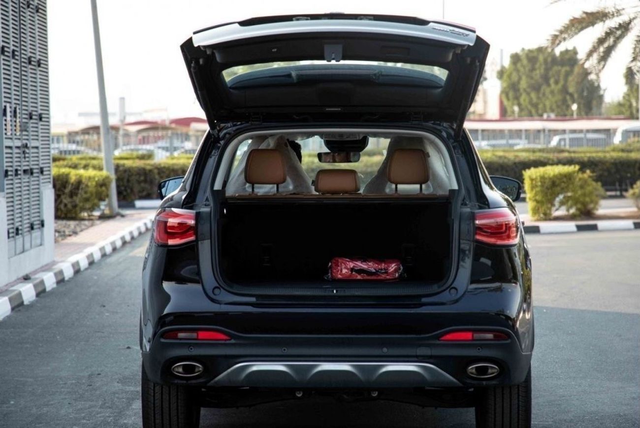 MG HS 2023 MG HS 4X4 2.0T TROPHY - Black inside Brown | Export Price