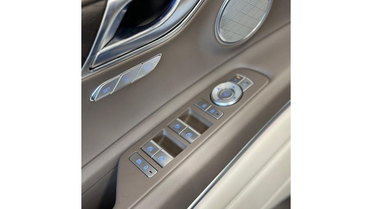 Genesis GV80 AED 3,679pm • 0% Downpayment • Royal • Agency Warranty & Service Contract!