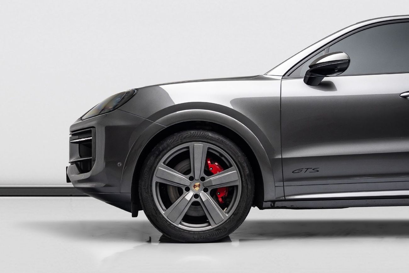 بورش كايان 2025 Porsche Cayenne GTS Coupe, 4.0 TC V8, 4WD, 493bbhp, 8-Speed PDK