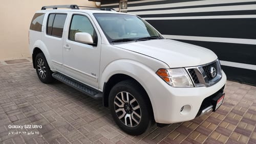 نيسان باثفايندر 5.6 لتر 8 سلندر