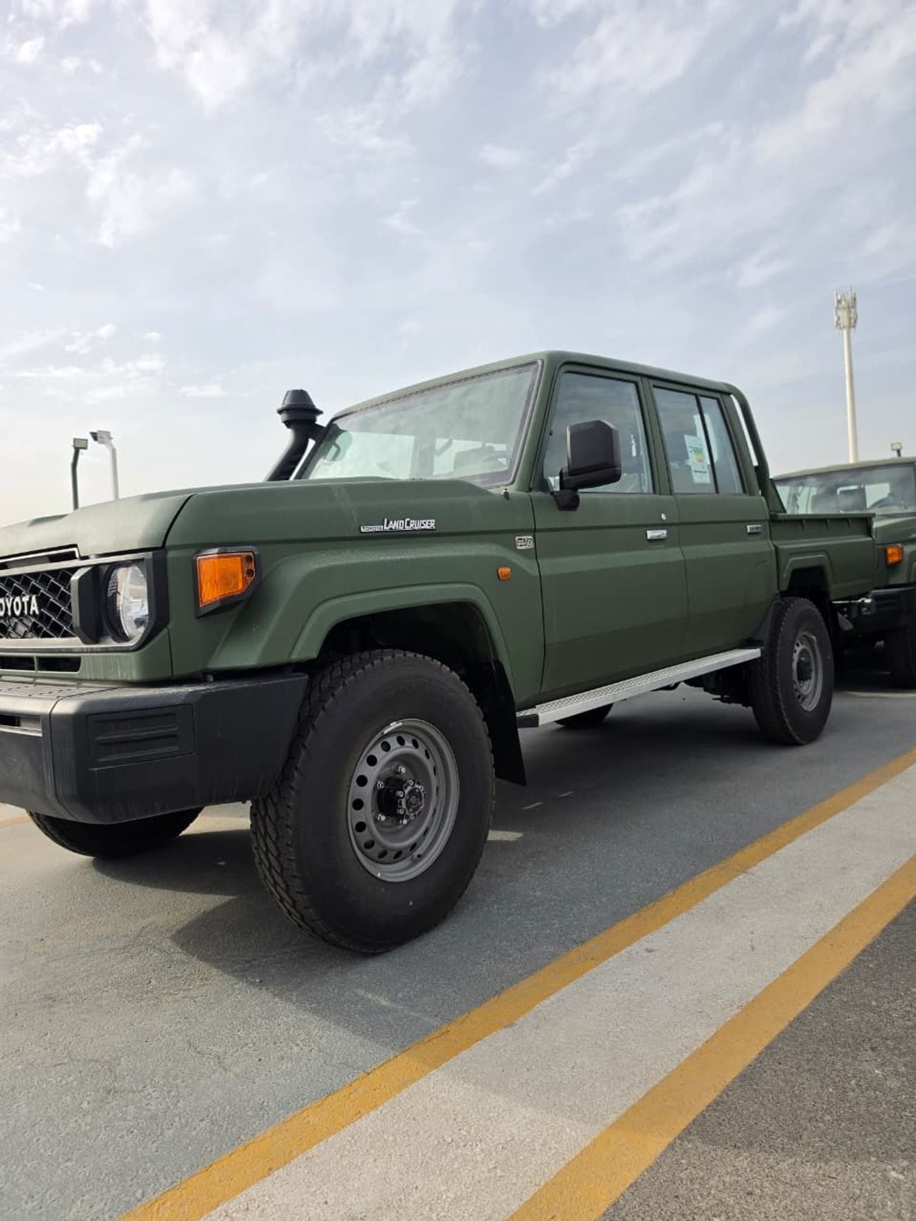 تويوتا لاند كروزر بيك آب 2024 Toyota Land Cruiser HardTop 4.0L 2Dr Petrol Manual Zero KM