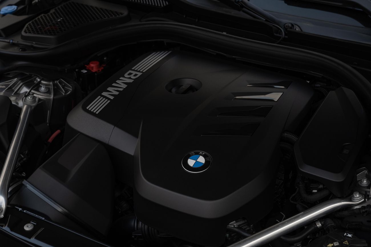 BMW 520i 520i | 4,211 P.M | 0% Downpayment | Agency Warranty!