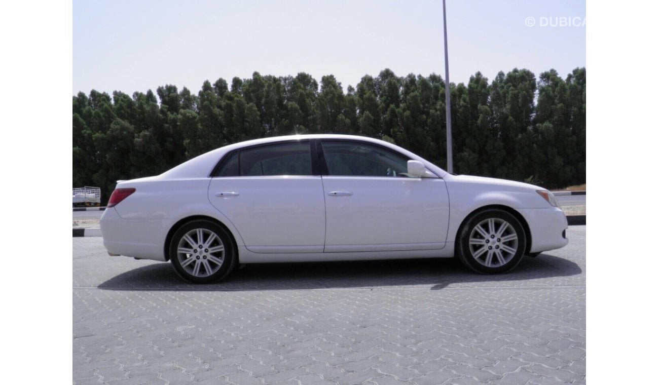 Toyota Avalon 2009 GCC top of the range