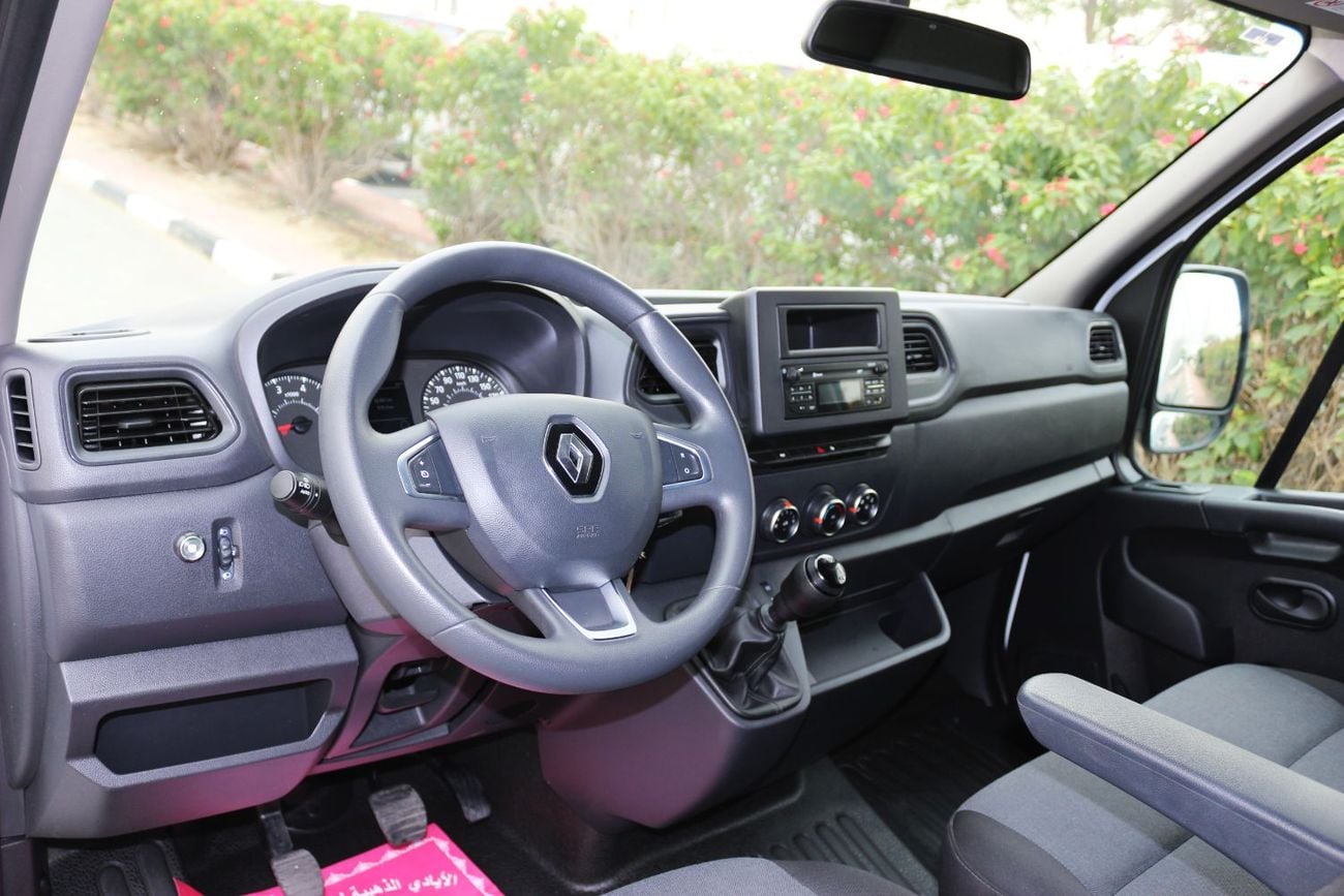 Renault Master 2025 Renault Master 2.3T Panel Van (L4H3) - GCC Specs