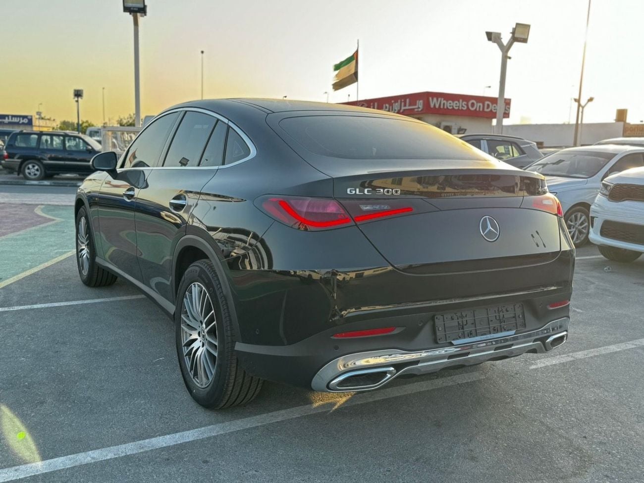 مرسيدس بنز GLC 300 4MATIC