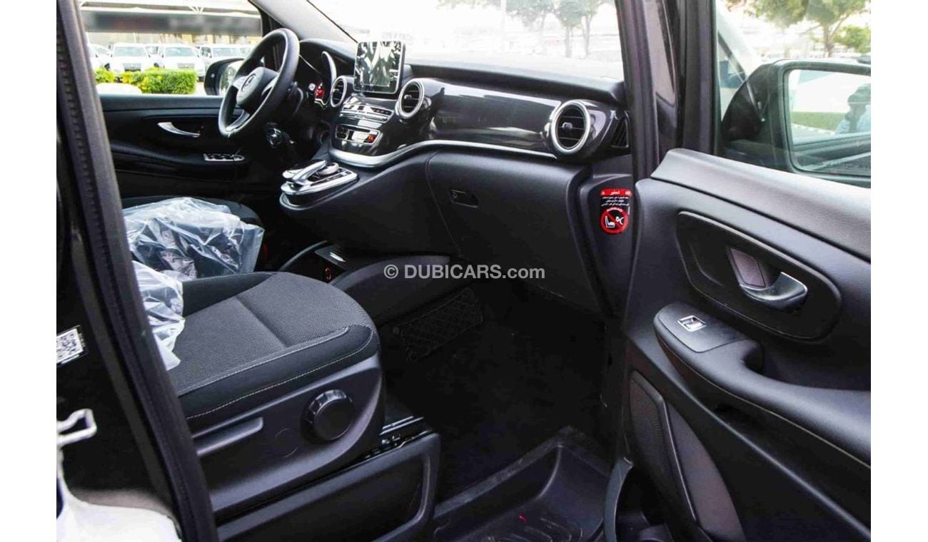 Mercedes-Benz V 250 2019 Mercedes Benz V250 2.0L 3 Door Minivan | 8 Seats Minivan | Export Price: AED 143,000
