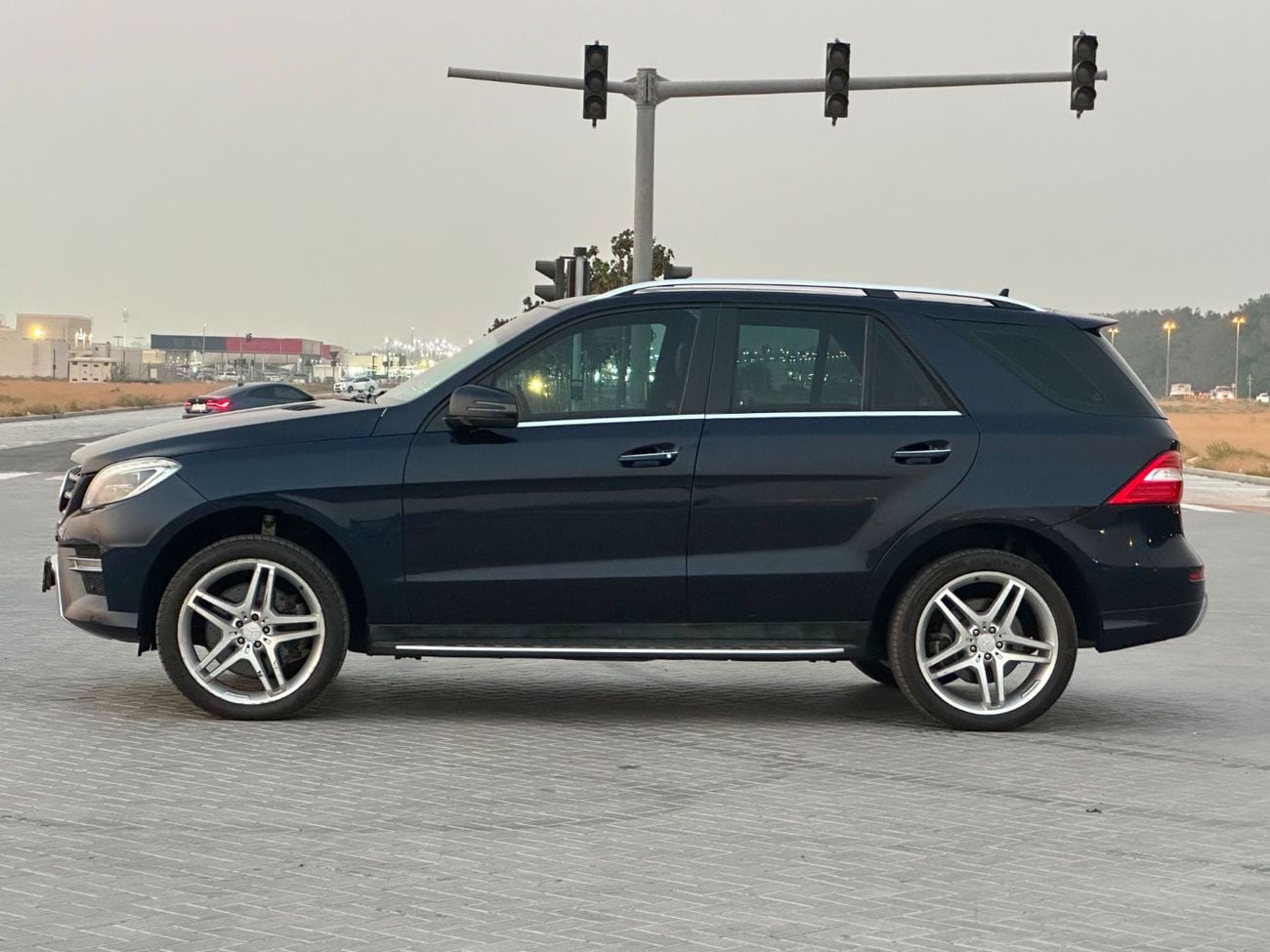 مرسيدس بنز ML 350 AMG KIT