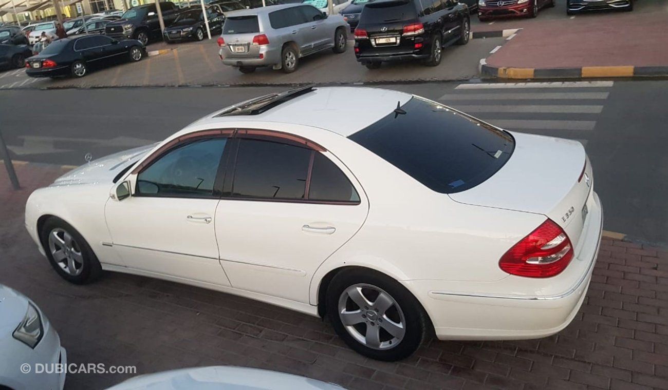 Mercedes-Benz E 350 Mercedes benz E350 model 2006 Japan car prefect condition full option low mileage no paint