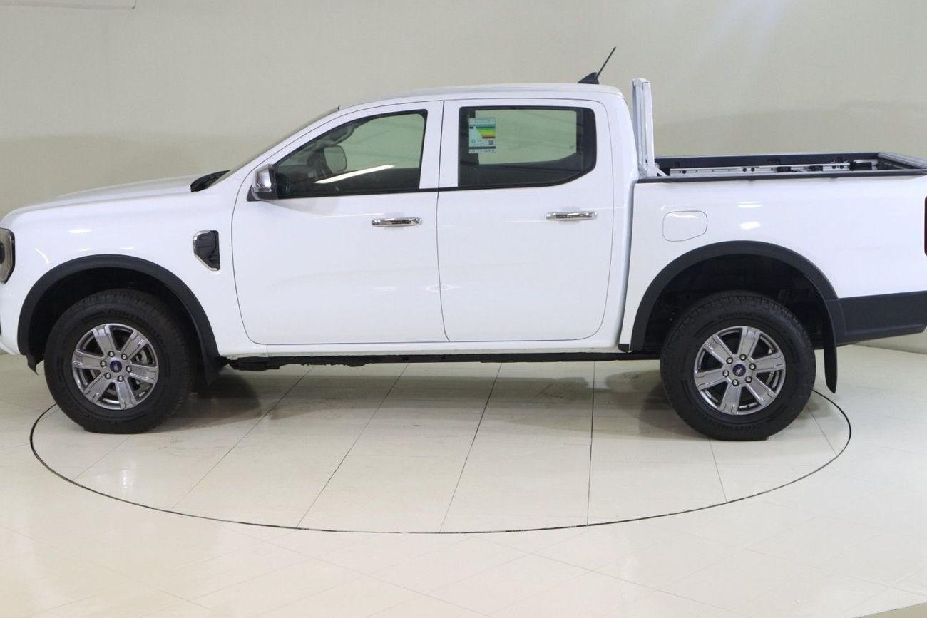 فورد رانجر RDD3424 / FREE Insurance + Registration / AL TAYER MOTORS AL QOUZ SHOWROOM