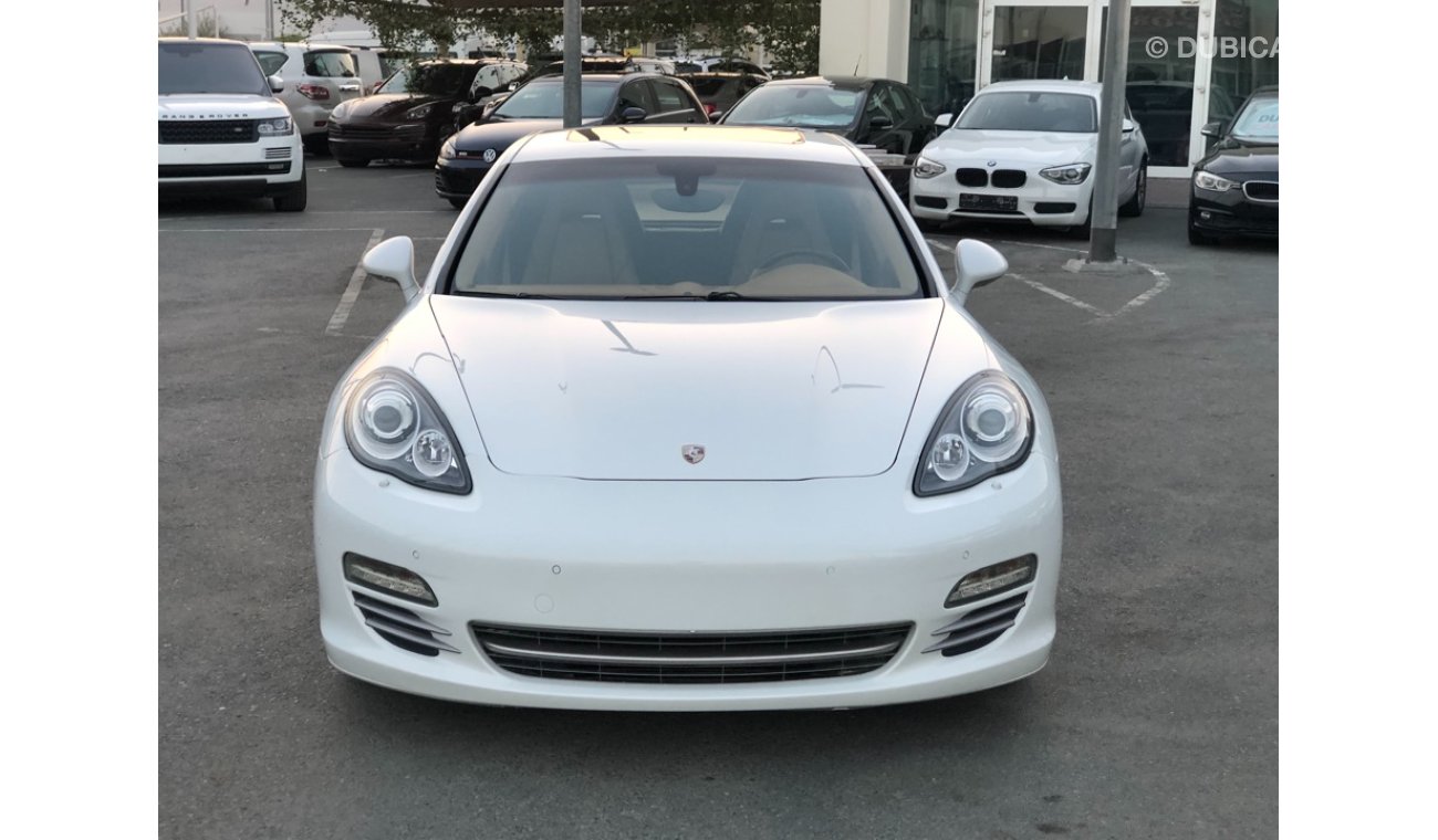 Porsche Panamera PORSCHE PANEMERA MODEL 2013 GCC CAR PERFECT CONDITION FULL OPTION SUN ROOF LEATHER SEATS BACK CAMERA