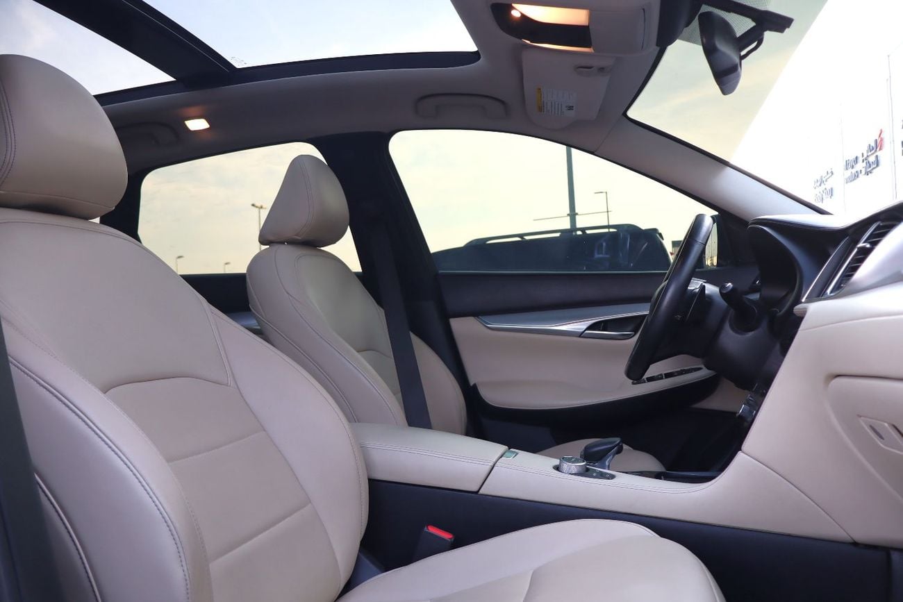 Infiniti QX50 Luxury 2.0L RWD