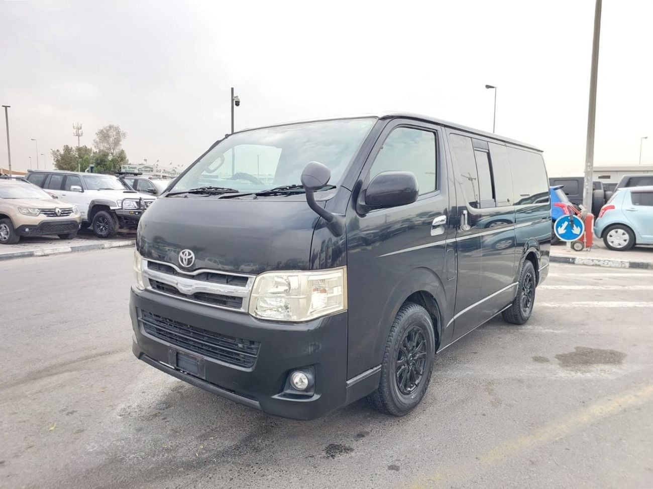 Toyota Hiace (RAMADAN OFFER) TOYOTA HIACE VAN RHD 2010 MODEL 2.0 L PETROL AUTOMATIC(PM29424)