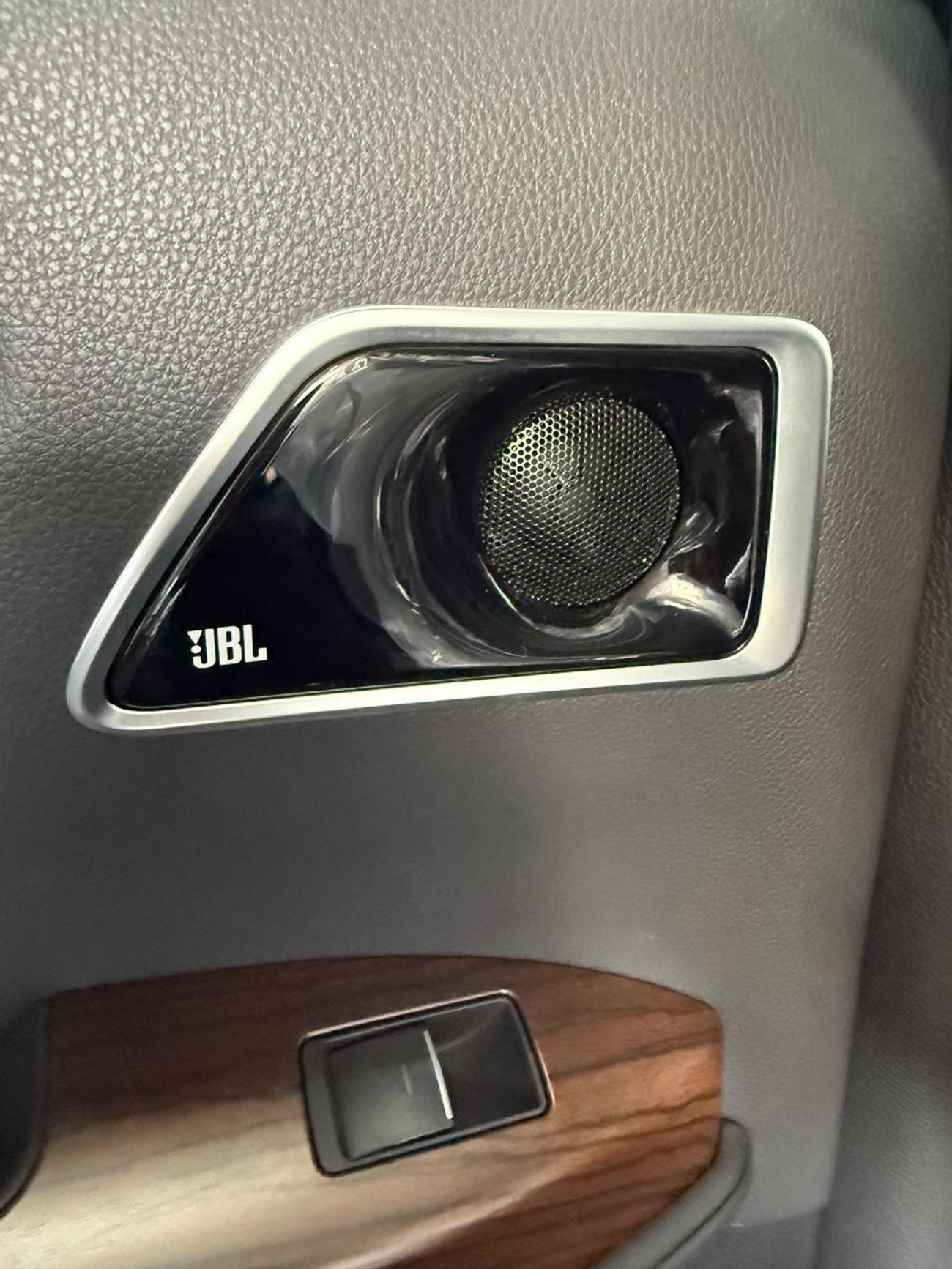 تويوتا لاند كروزر