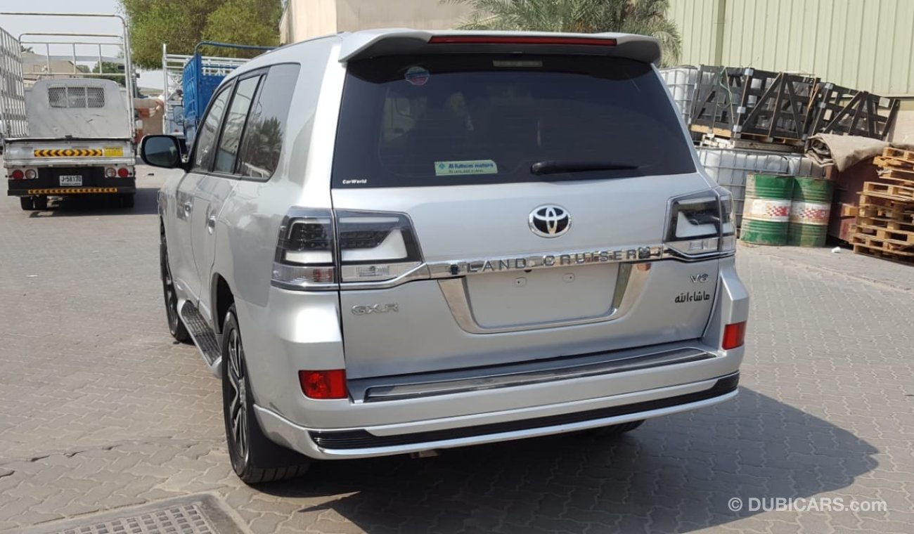 Toyota Land Cruiser FULL OPTION