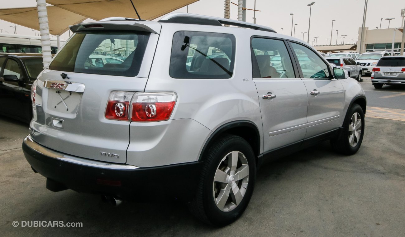 GMC Acadia SLT