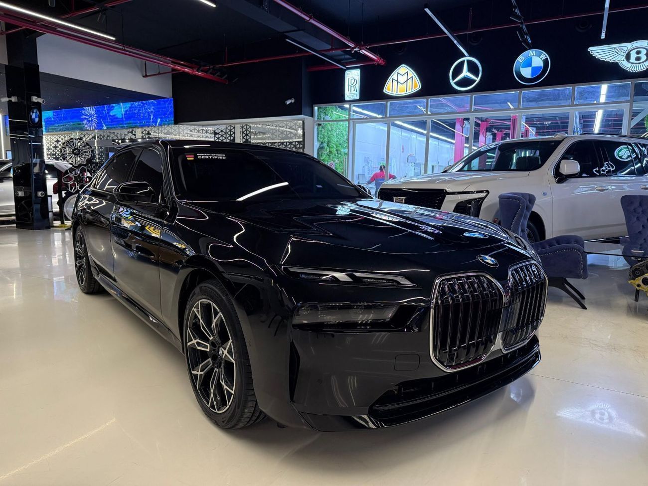 بي أم دبليو 740i 2025 BMW 740 Individual - Dealer Warranty + Service contract