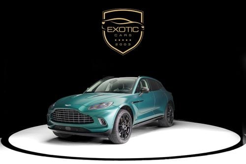 Aston Martin DBX 550