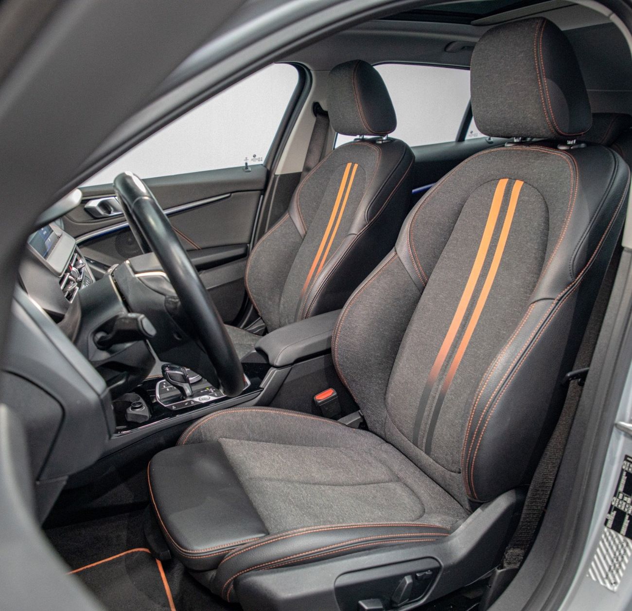 بي أم دبليو 120i Sport 2.0L