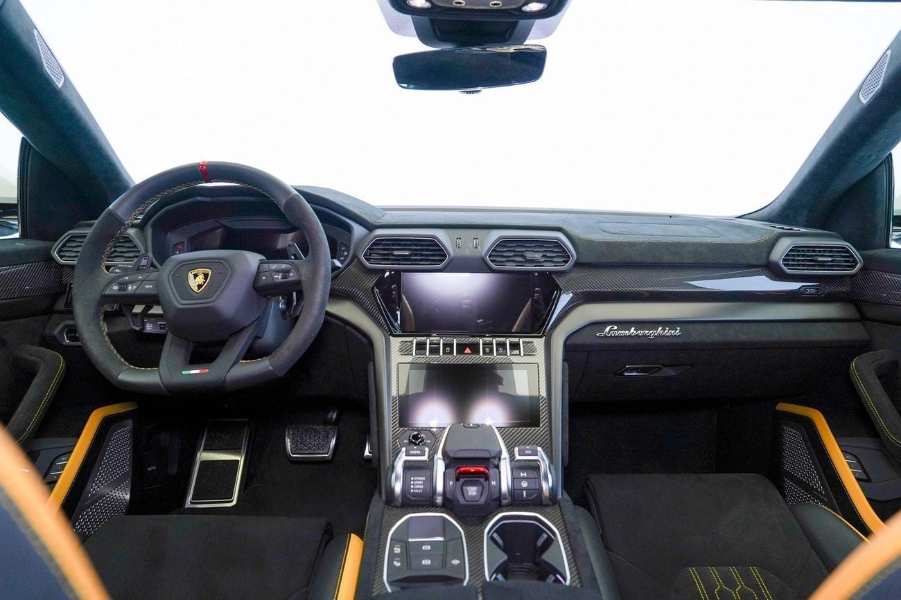 لامبورغيني اوروس VTI 4.0T V8 Performante