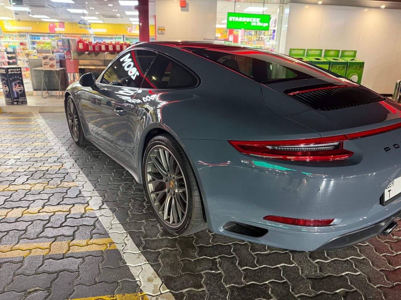 بورش 911
