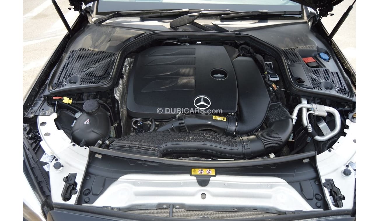 Mercedes-Benz C 200 Full option clean car