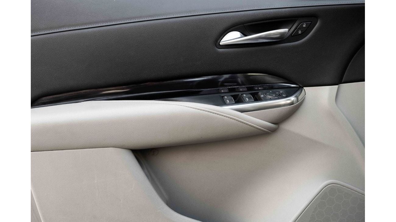 Cadillac XT4 Premium Luxury | 2,154 P.M  | 0% Downpayment | Low KM