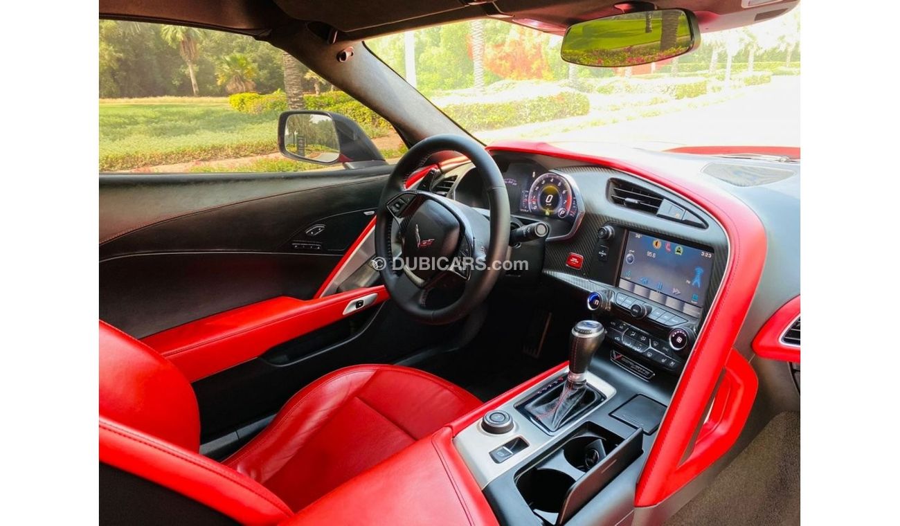 Chevrolet Corvette C7 Z51 Chevrolet Corvette C7 Z51 GCC 2015 perfect condition clean car
