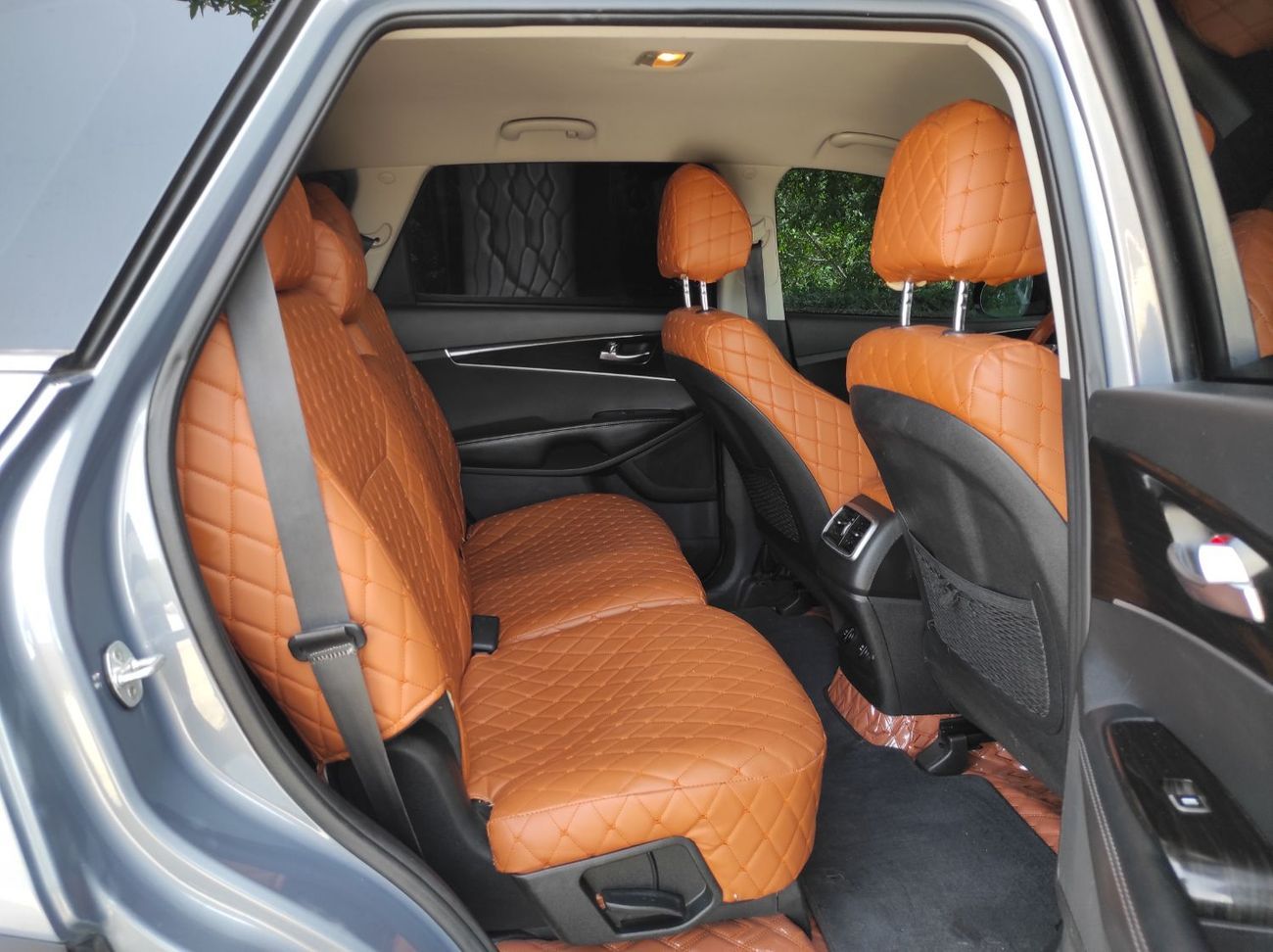 Kia Sorento Base 3.3L AWD Kia Sorrento 2020 V6 3.3 7 seater full automatic