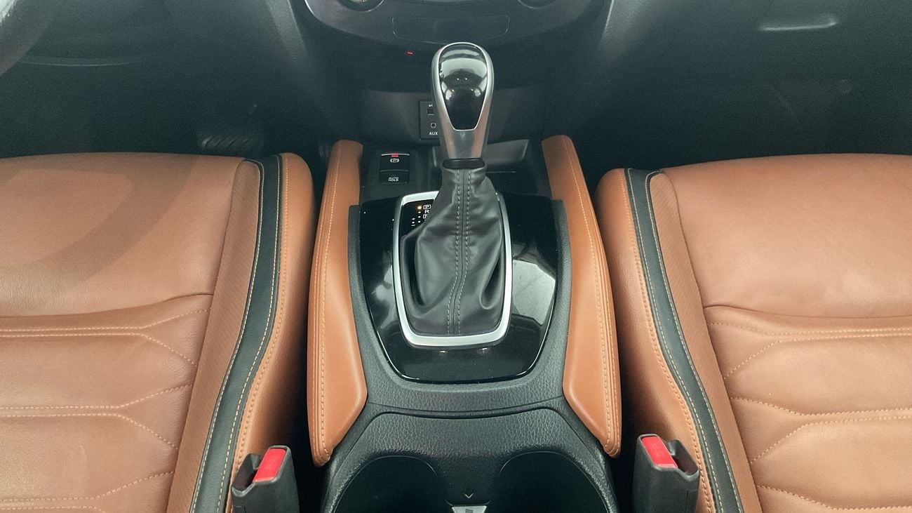 نيسان إكس تريل 2.5 SL 4WD 7STR AUTO LANE DEPARTURE | شامل الضمان | 0 ﺪﻔﻋﺓ ﺃﻮﻟﻯ