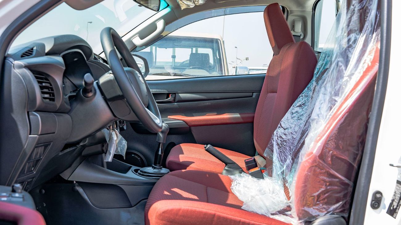 تويوتا هيلوكس 