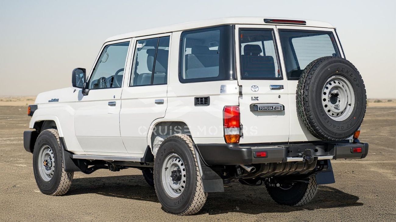 Toyota Land Cruiser 70 LC 76 - Manual - 4.2L - Diesel - Hard Top - Four Wheel Drive - 9 seats - 5 Door