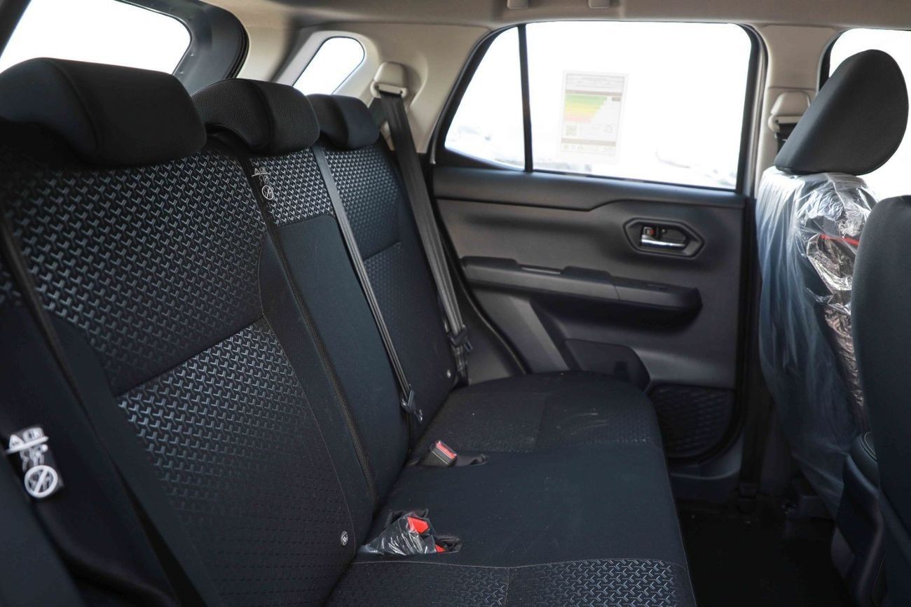 Toyota Raize 2024 Toyota Raize G 1.0 - Metallic Silver & Pearl Black Roof inside Black | Export Only