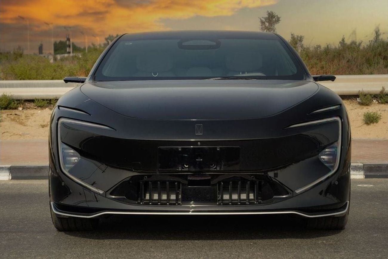 أفاتر 12 2025 AVATR 12 Long Range 2-motor AWD 0Km