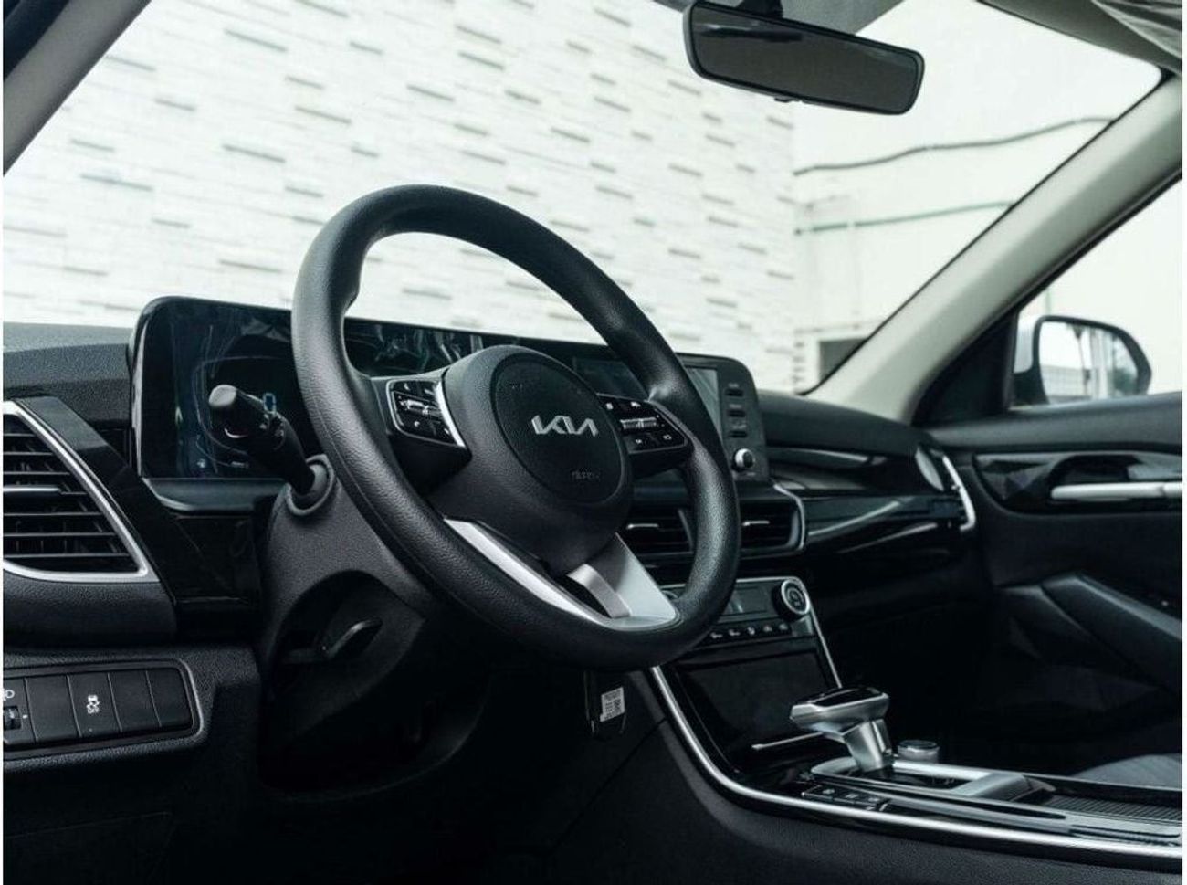 Kia Seltos Std 1.4L (138 HP)