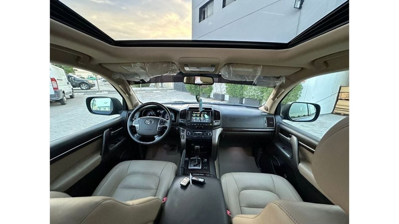 تويوتا لاند كروزر