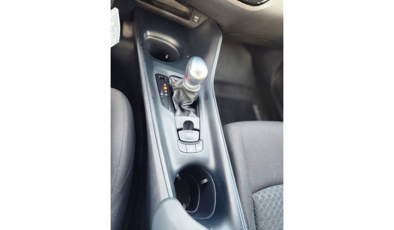 Toyota CHR GX 1.8L (100 HP) TOYOTA C-HR