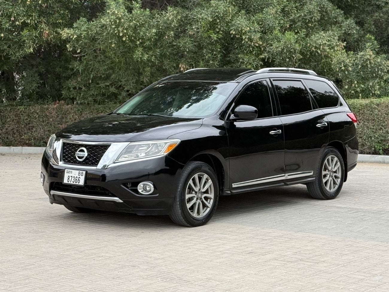 Nissan Pathfinder Platinum 3.5L