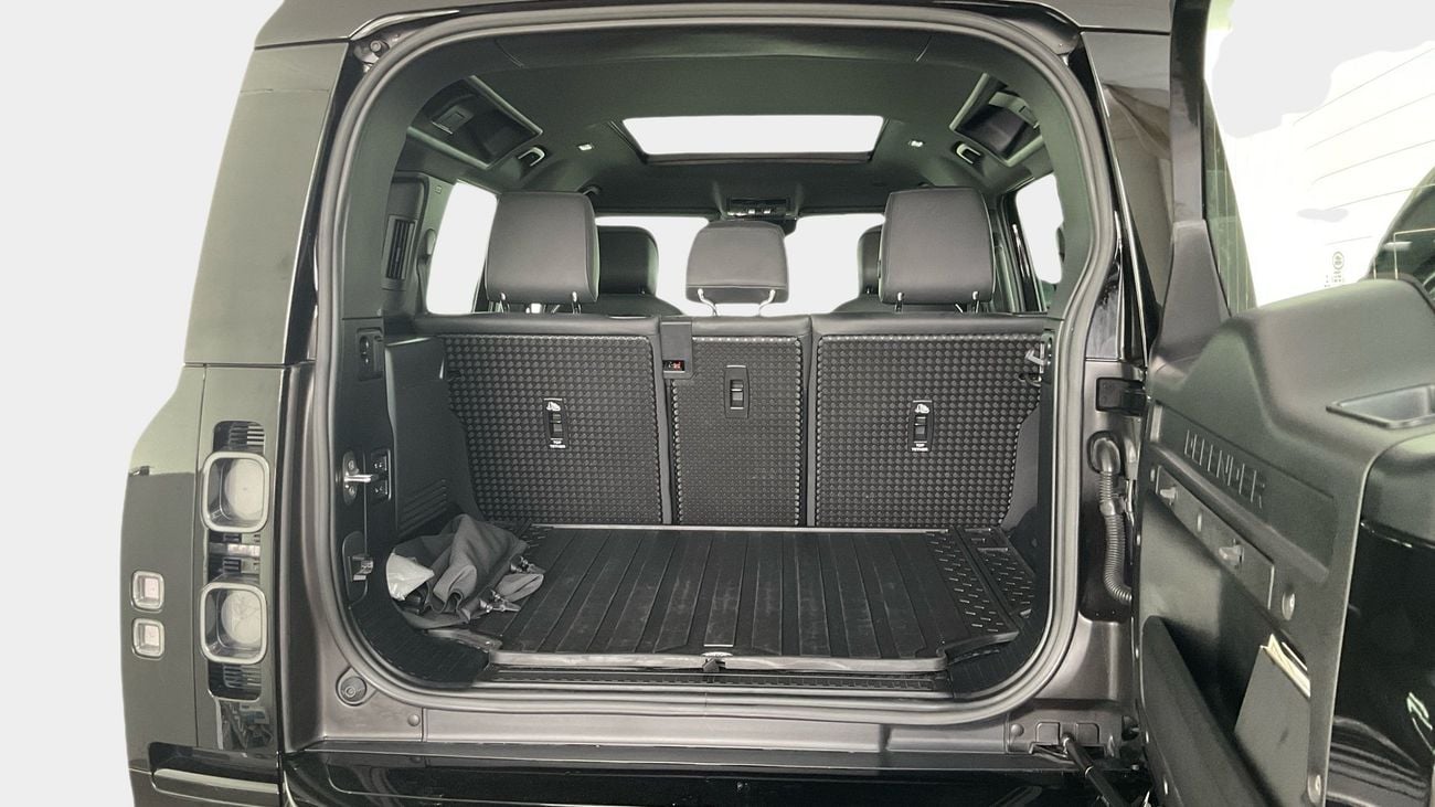 لاند روفر ديفندر 110 V8 | شامل الضمان | 0 ﺪﻔﻋﺓ ﺃﻮﻟﻯ