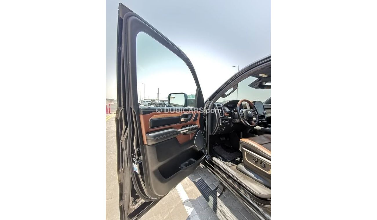 RAM 1500 Dodge RAM Longhorn - 2020 - Black
