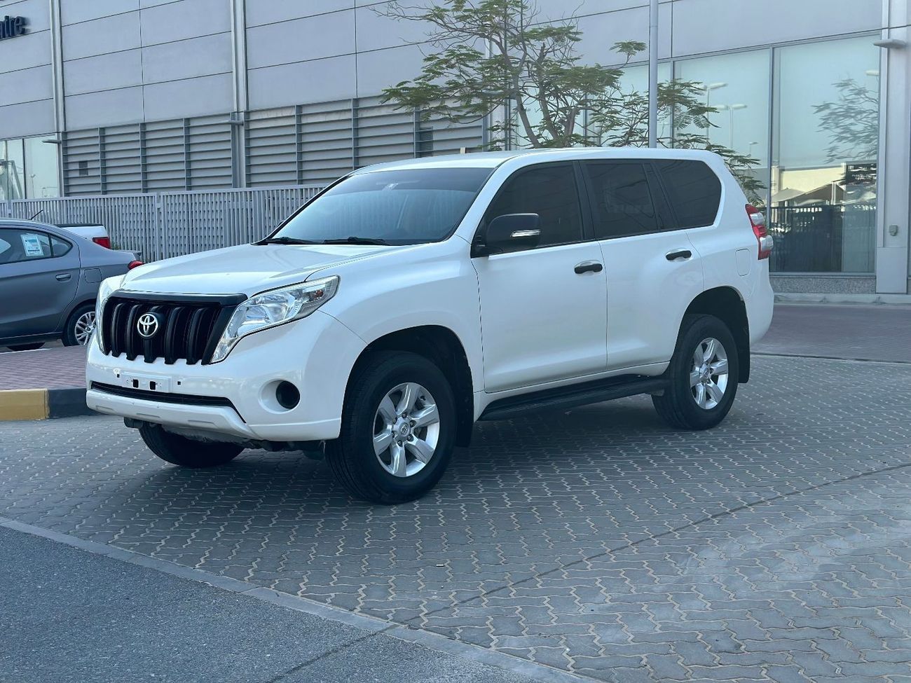 Toyota Prado EXR GCC V4