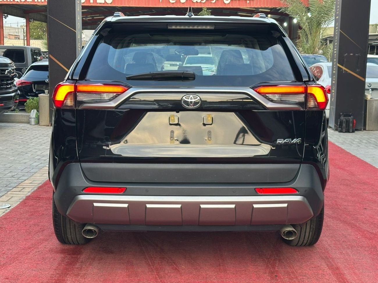 تويوتا راف ٤ 2.0L - 4-cylinder