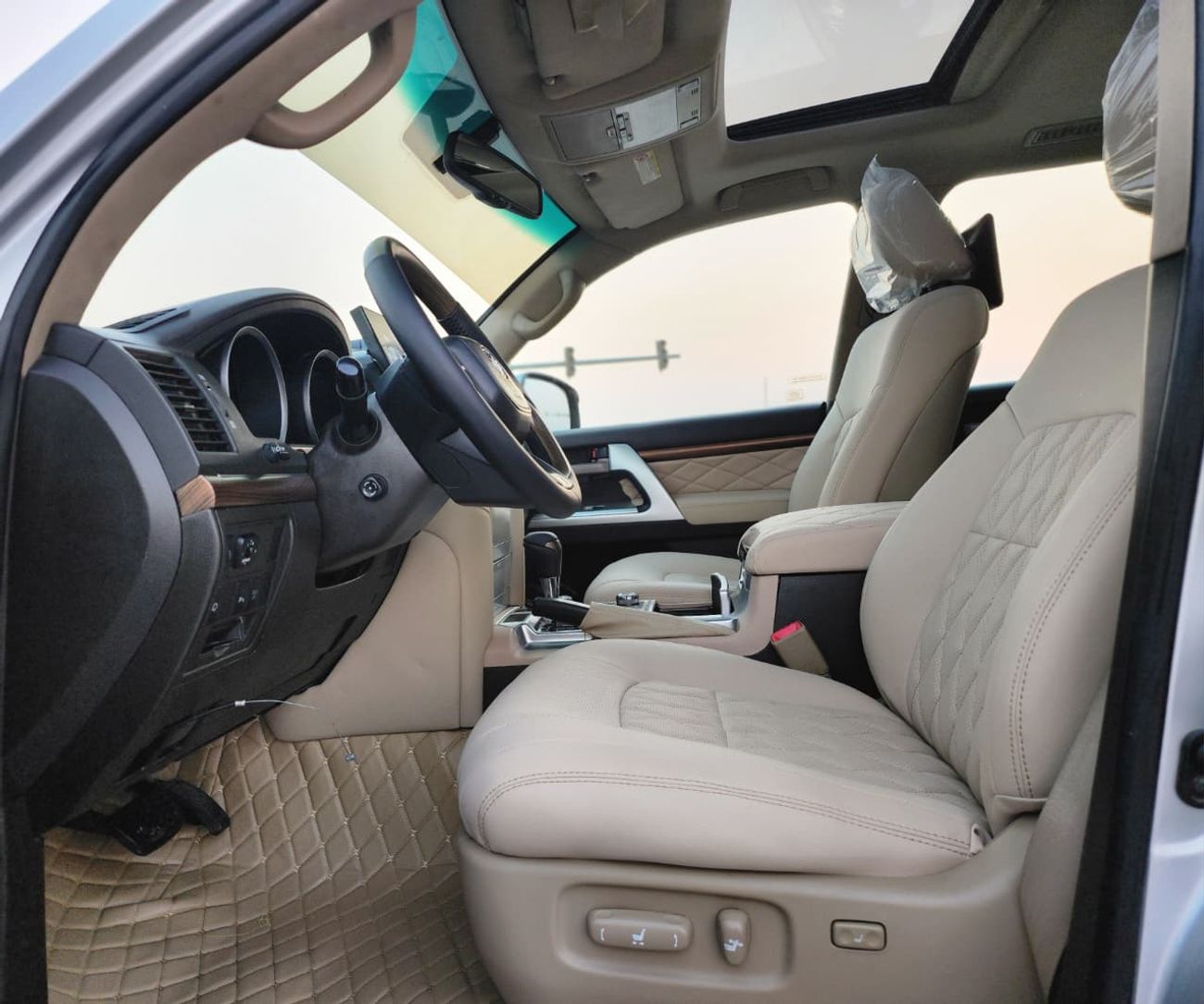 Toyota Land Cruiser VXR MODEL 2009 UPGRADE 2024