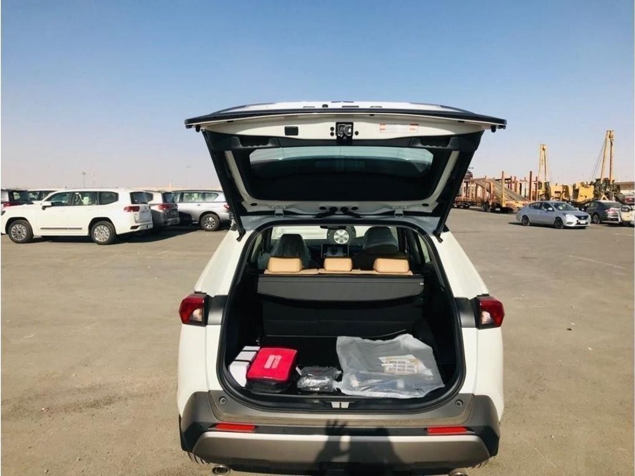 Toyota RAV4 NEW 2024 rav4 2.5L HYBRID LIMITED FULL OPTION AWD