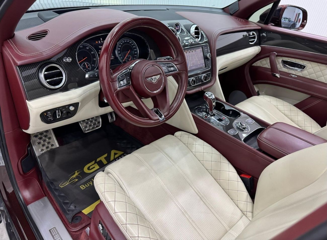 Bentley Bentayga Special Edition V8 2019 Bentley Bentayga Special Edition V8, Warranty, Full Bentley Service History,