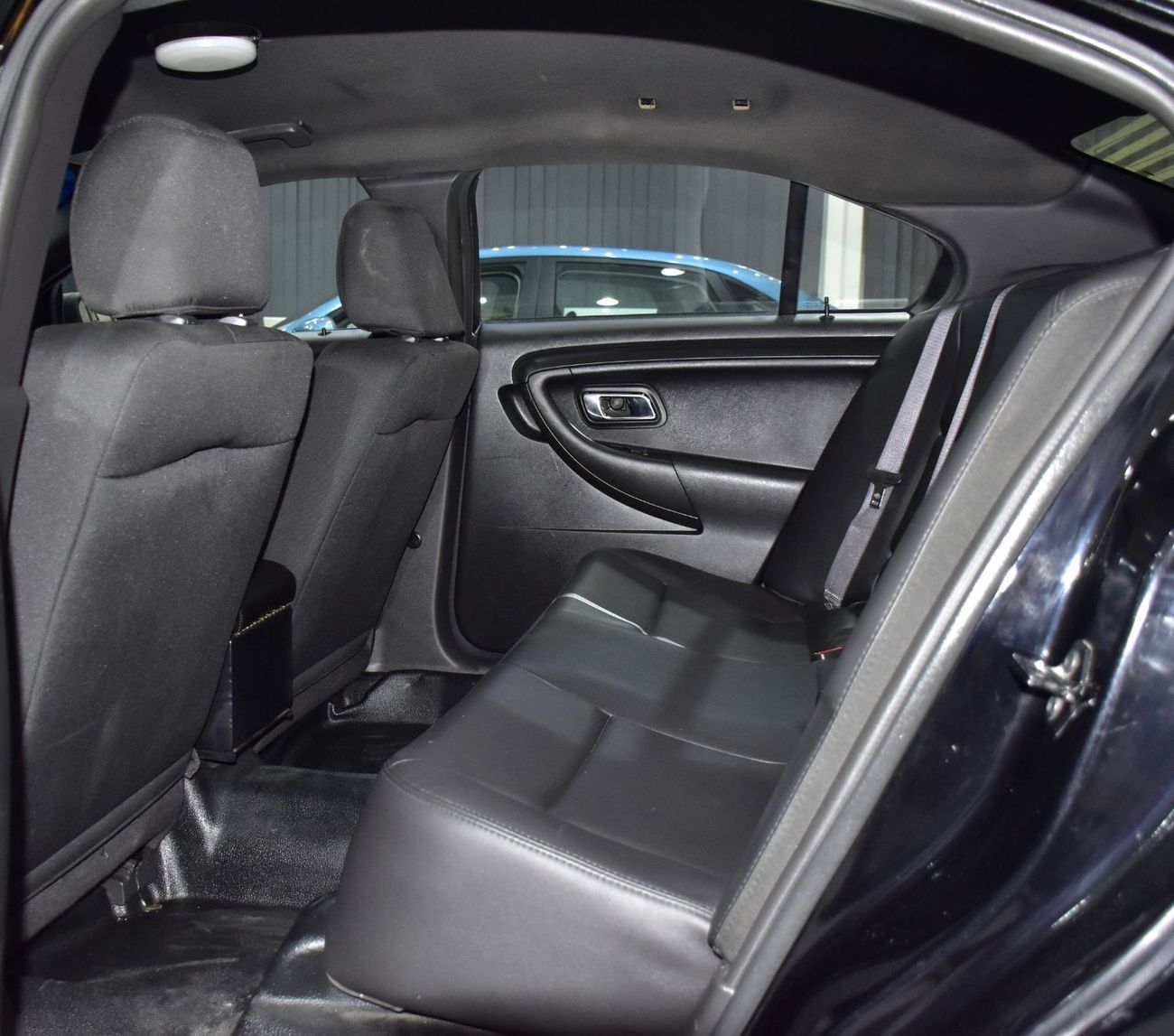 Ford Taurus EXCELLENT DEAL for our Ford Taurus ( 2015 Model ) in Black Color American Specs